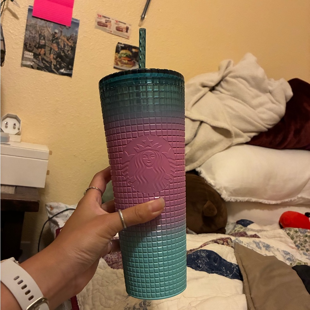 Starbucks Ombré grid tumbler (Valentines day) cup